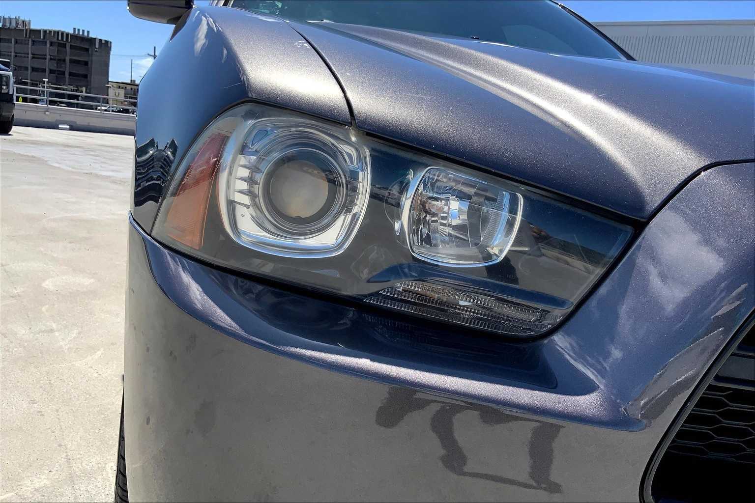 Thumbnail: 2014 Dodge Charger - 31