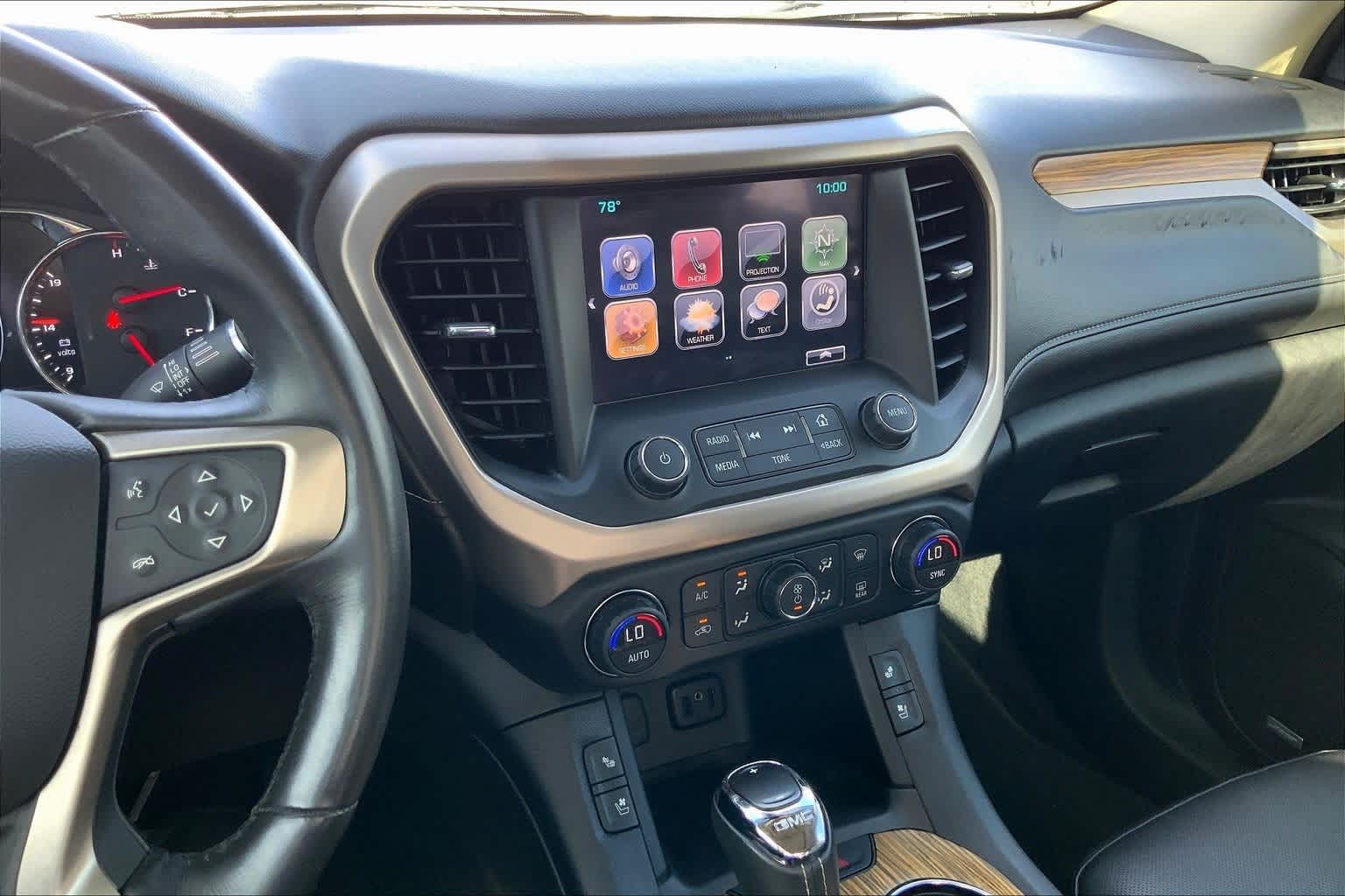 Thumbnail: 2017 GMC Acadia - 15