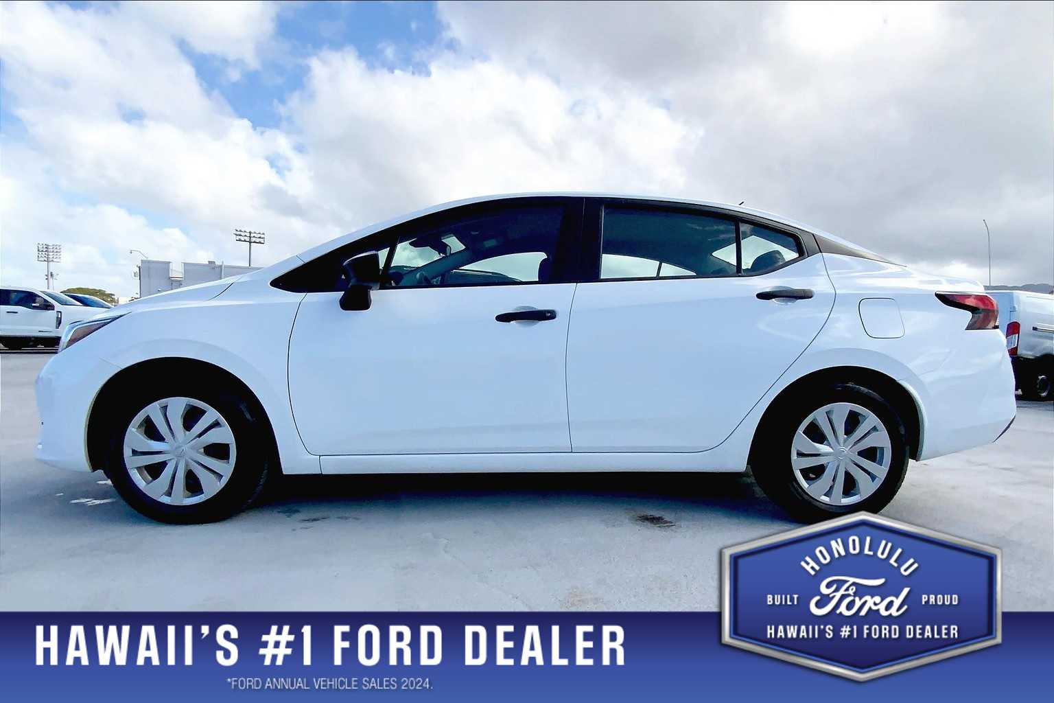Thumbnail: 2023 Nissan Versa - 3