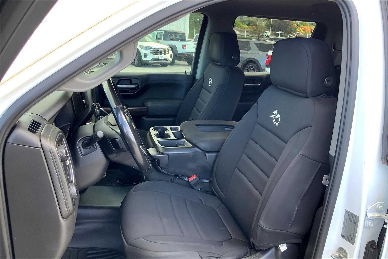 Thumbnail: 2019 Chevrolet Silverado 1500 - 11