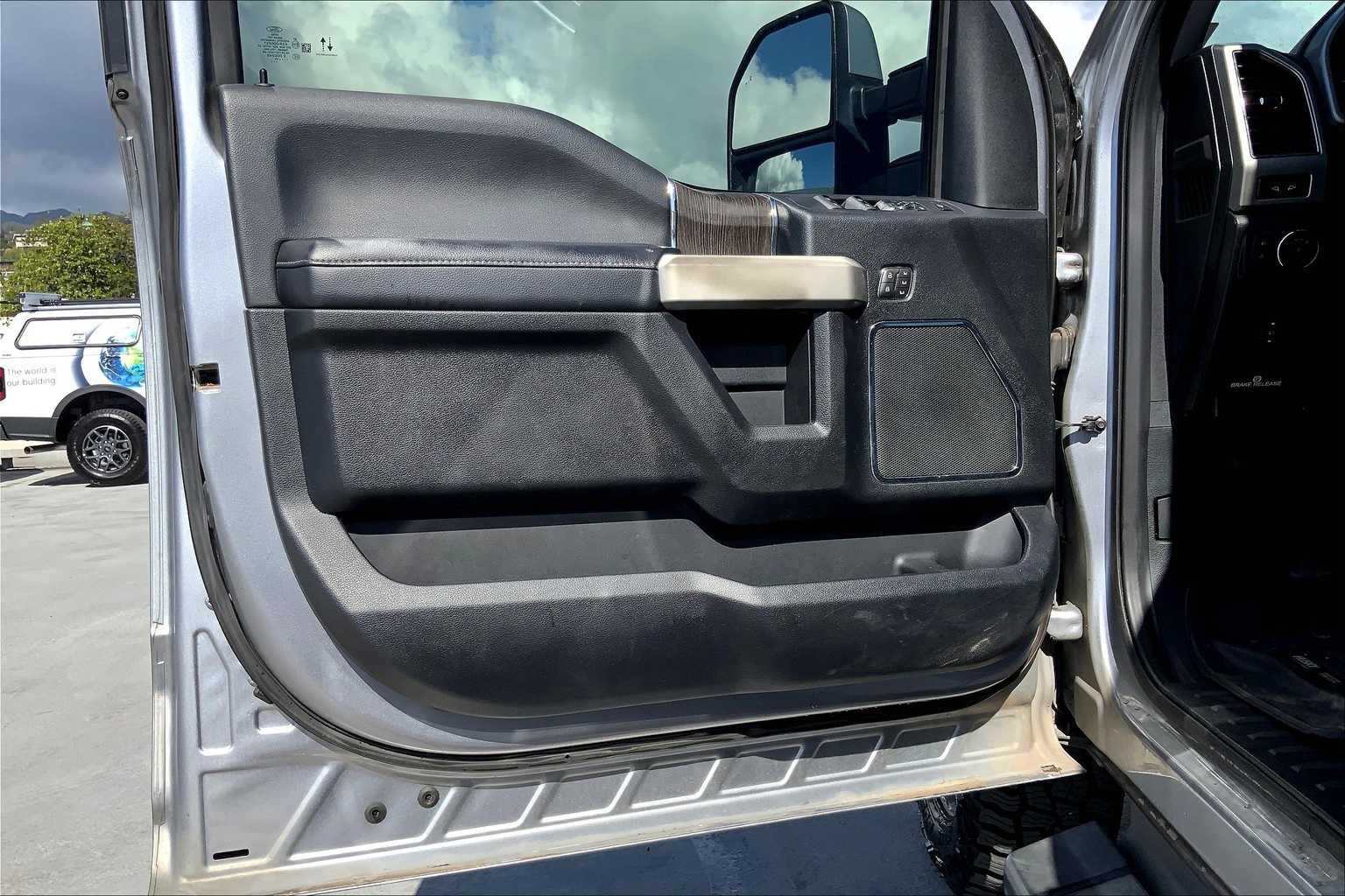 Thumbnail: 2020 Ford F-250 - 27