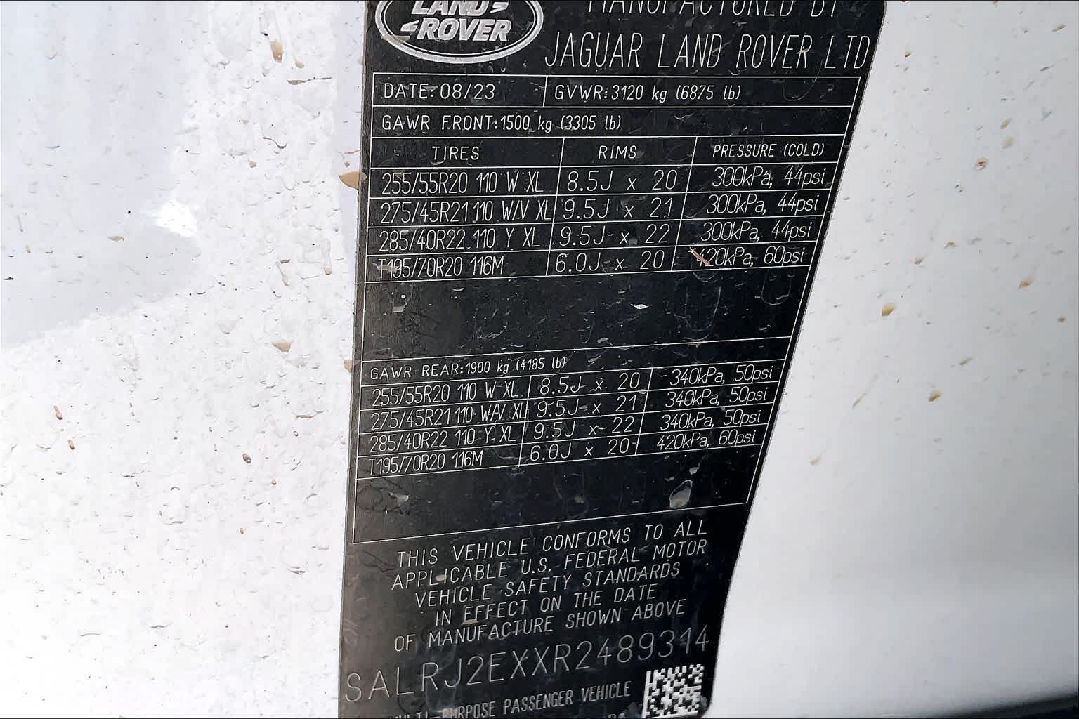 Thumbnail: 2024 Land Rover Discovery - 20