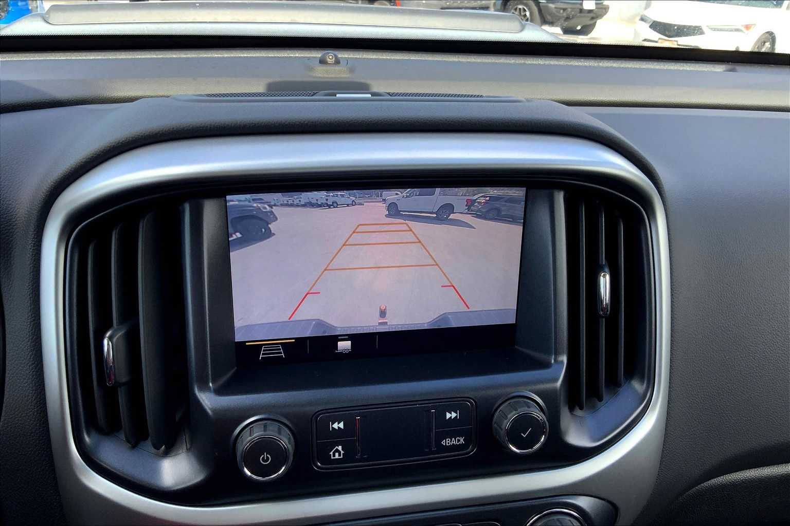 Thumbnail: 2021 Chevrolet Colorado - 19