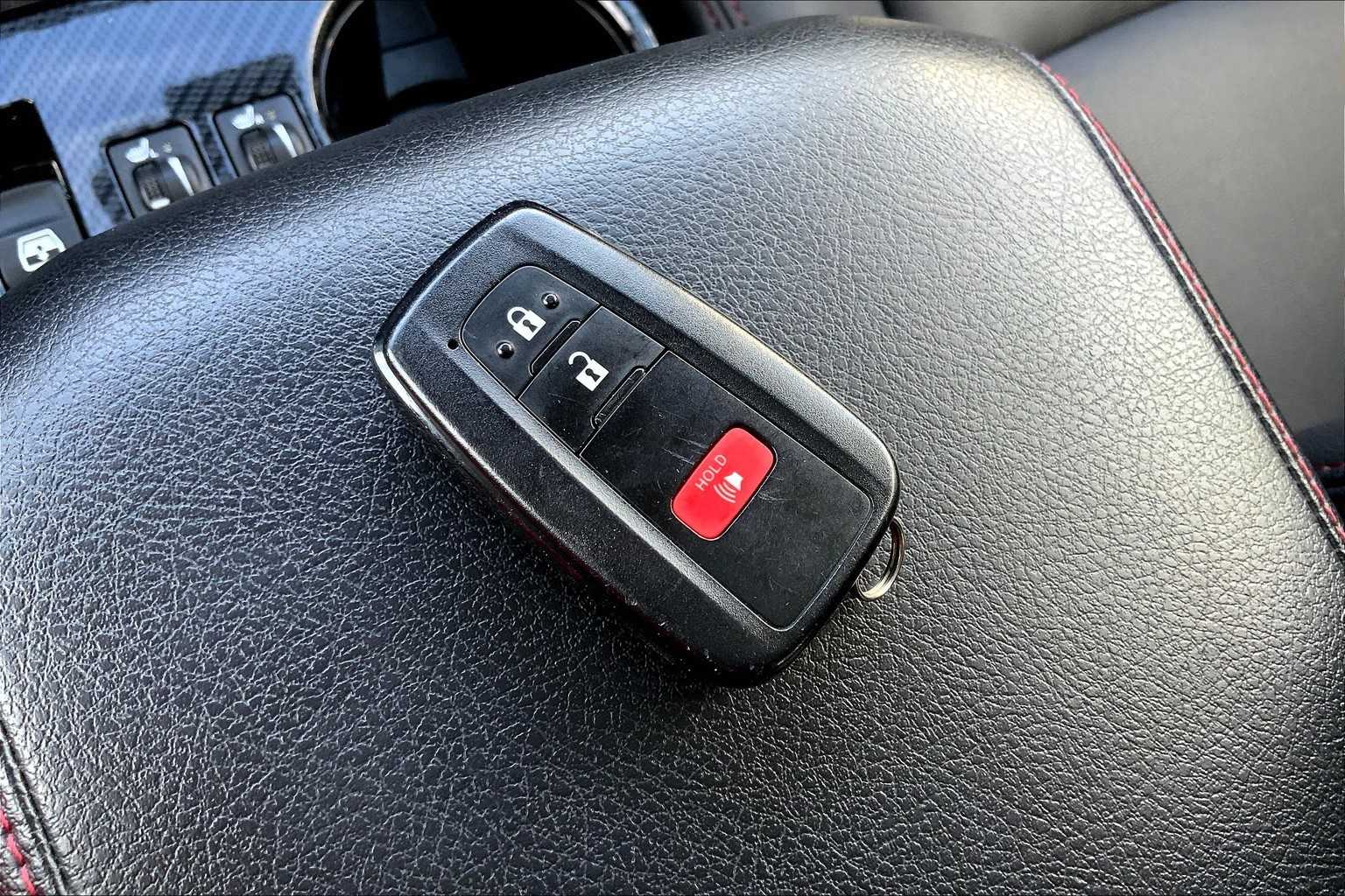 Thumbnail: 2022 Toyota 4Runner - 19