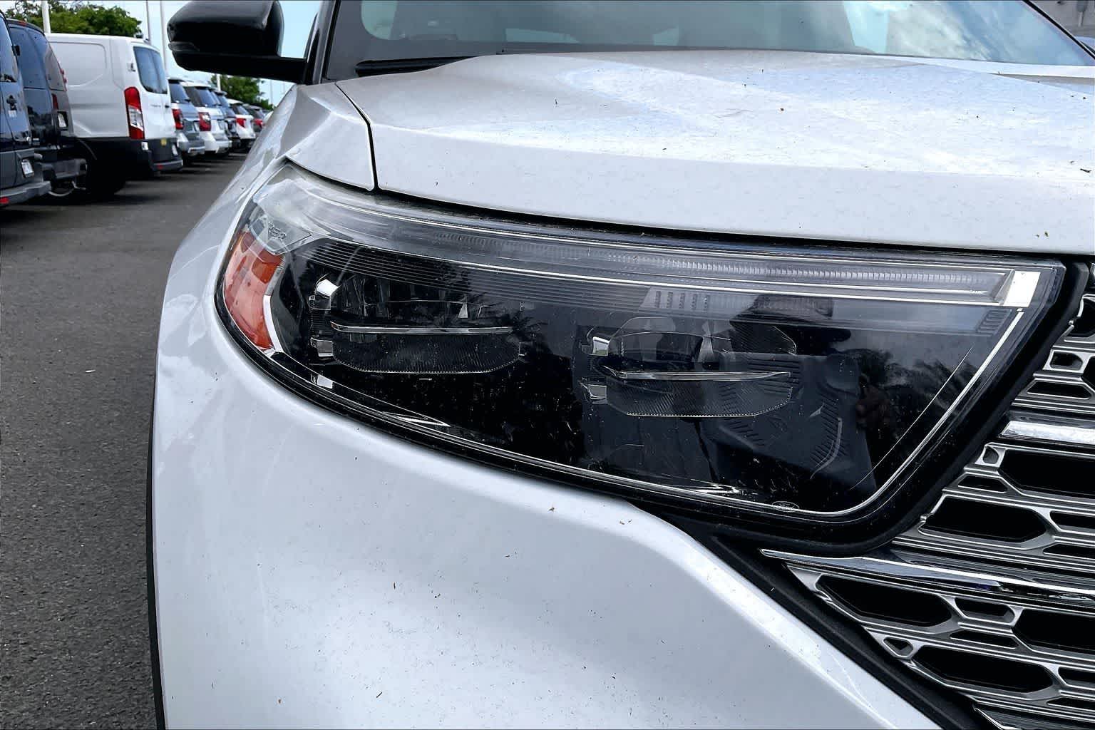 Thumbnail: 2022 Ford Explorer - 31