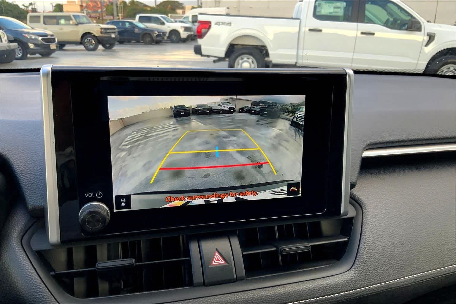 Thumbnail: 2025 Toyota RAV4 - 26