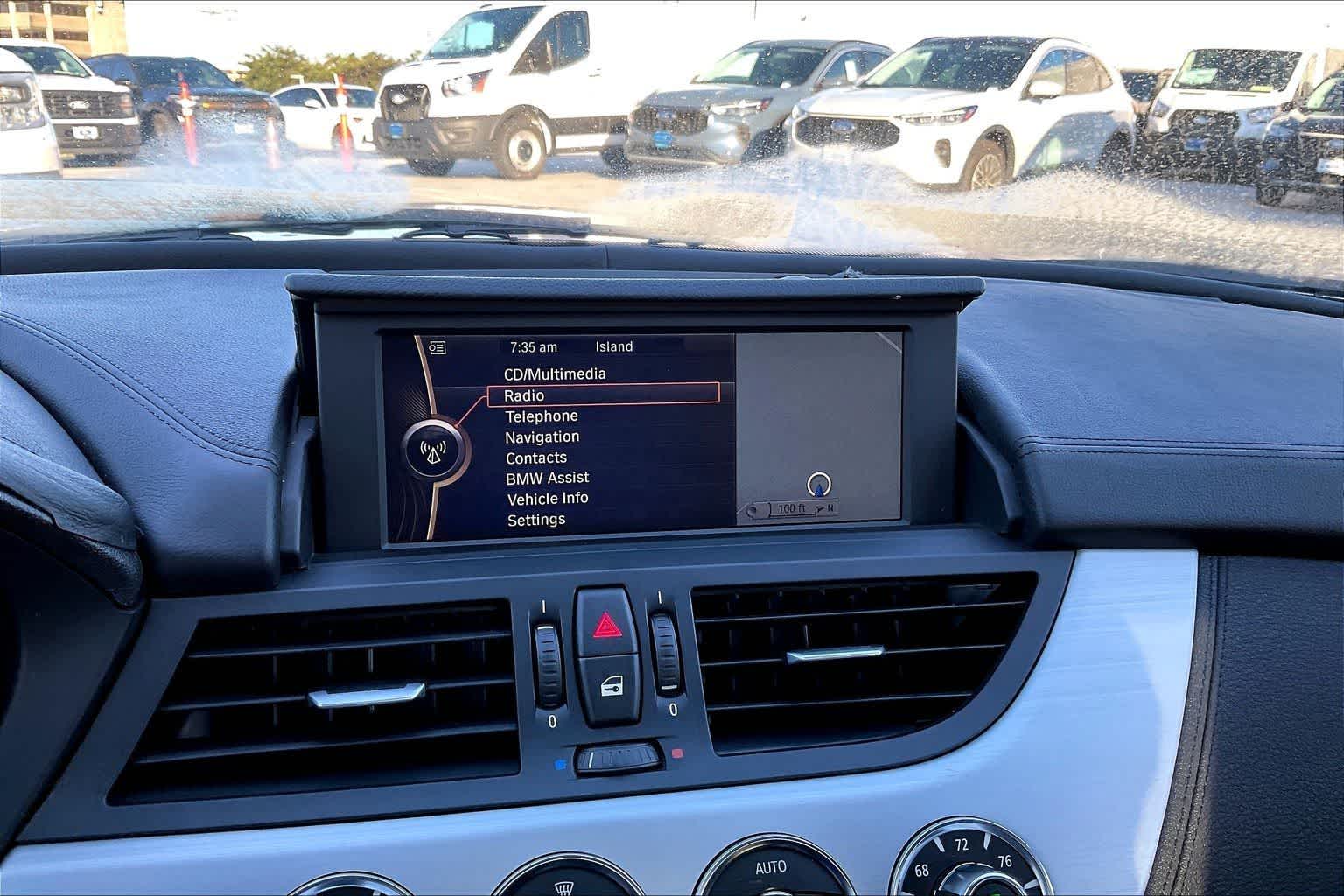 Thumbnail: 2011 BMW Z4 - 25