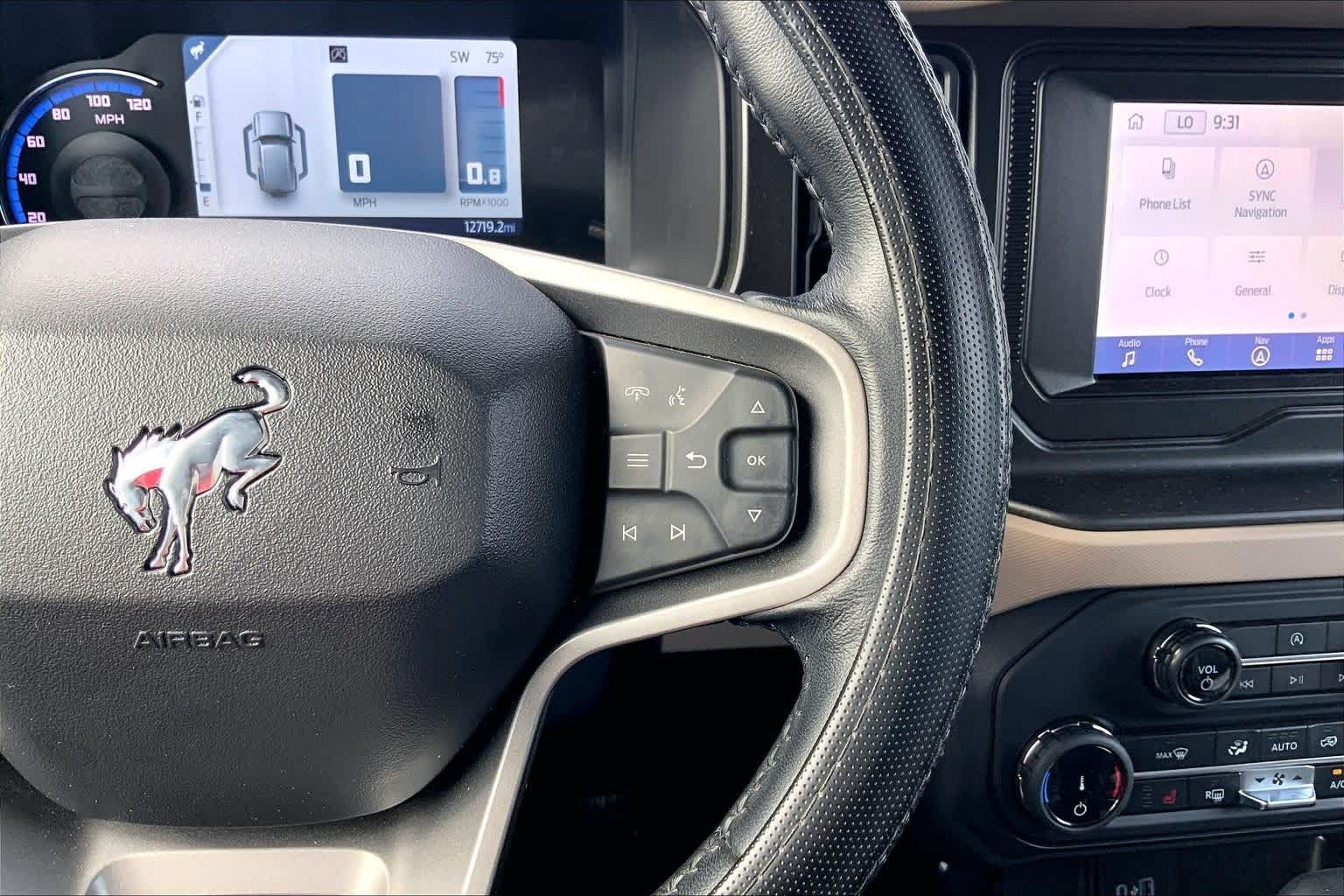 Thumbnail: 2022 Ford Bronco - 25