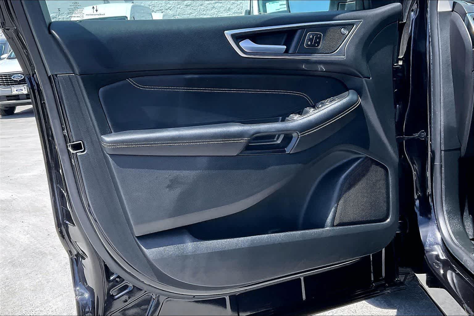Thumbnail: 2024 Ford Edge - 27