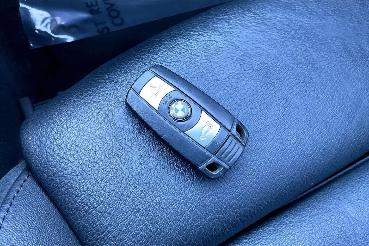 Thumbnail: 2011 BMW Z4 - 18