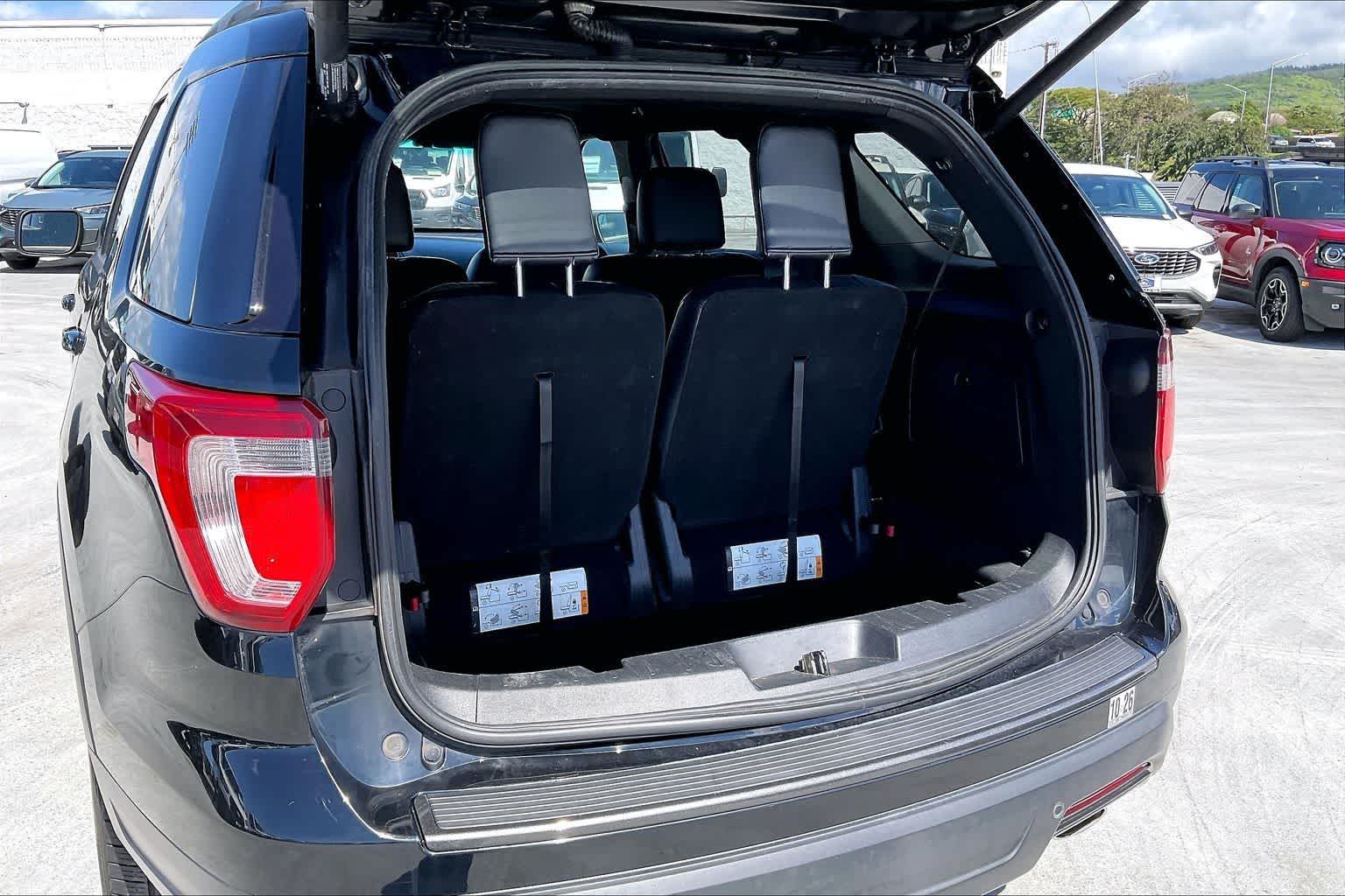 Thumbnail: 2018 Ford Explorer - 18