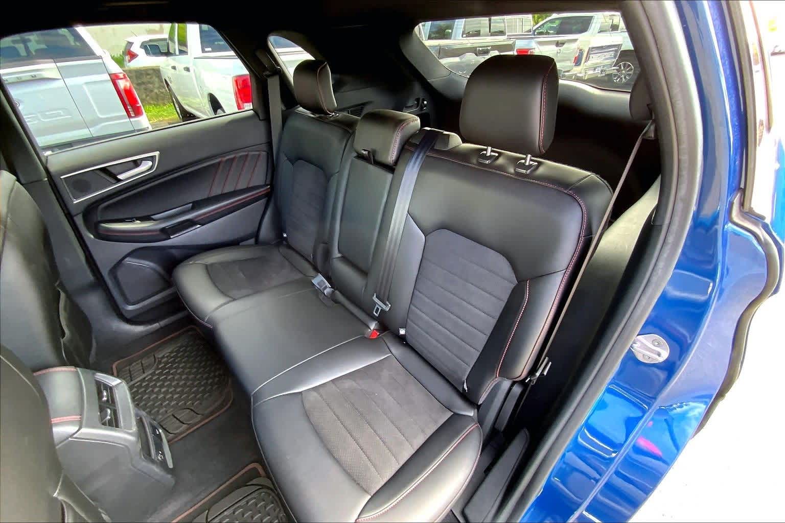 Thumbnail: 2021 Ford Edge - 29