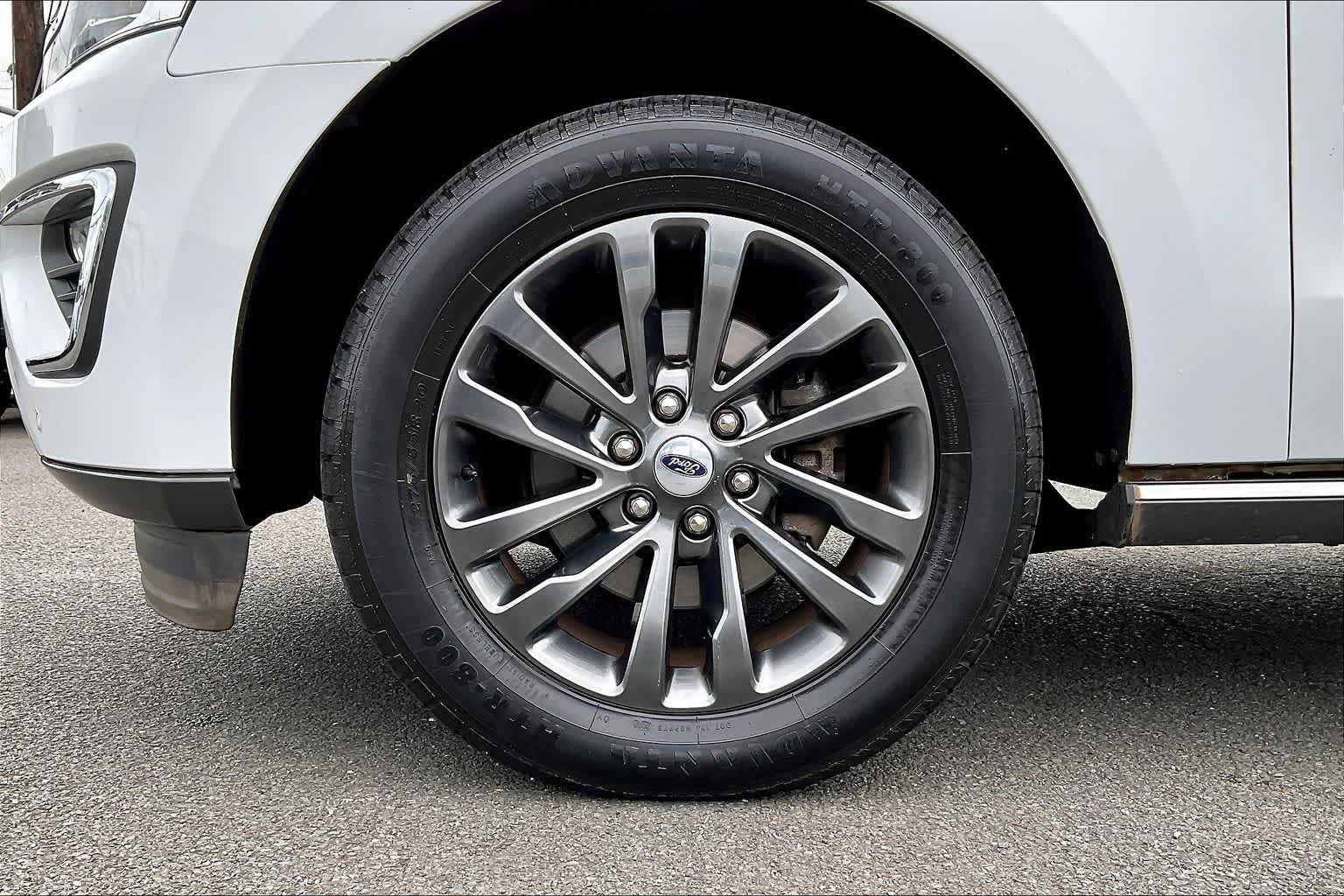 Thumbnail: 2021 Ford Expedition - 8