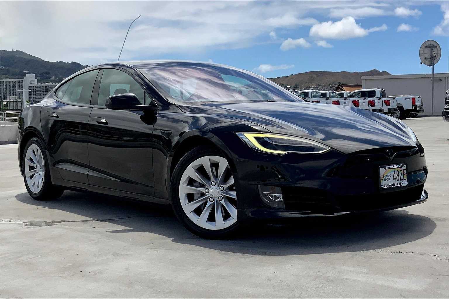Thumbnail: 2018 Tesla Model S - 21