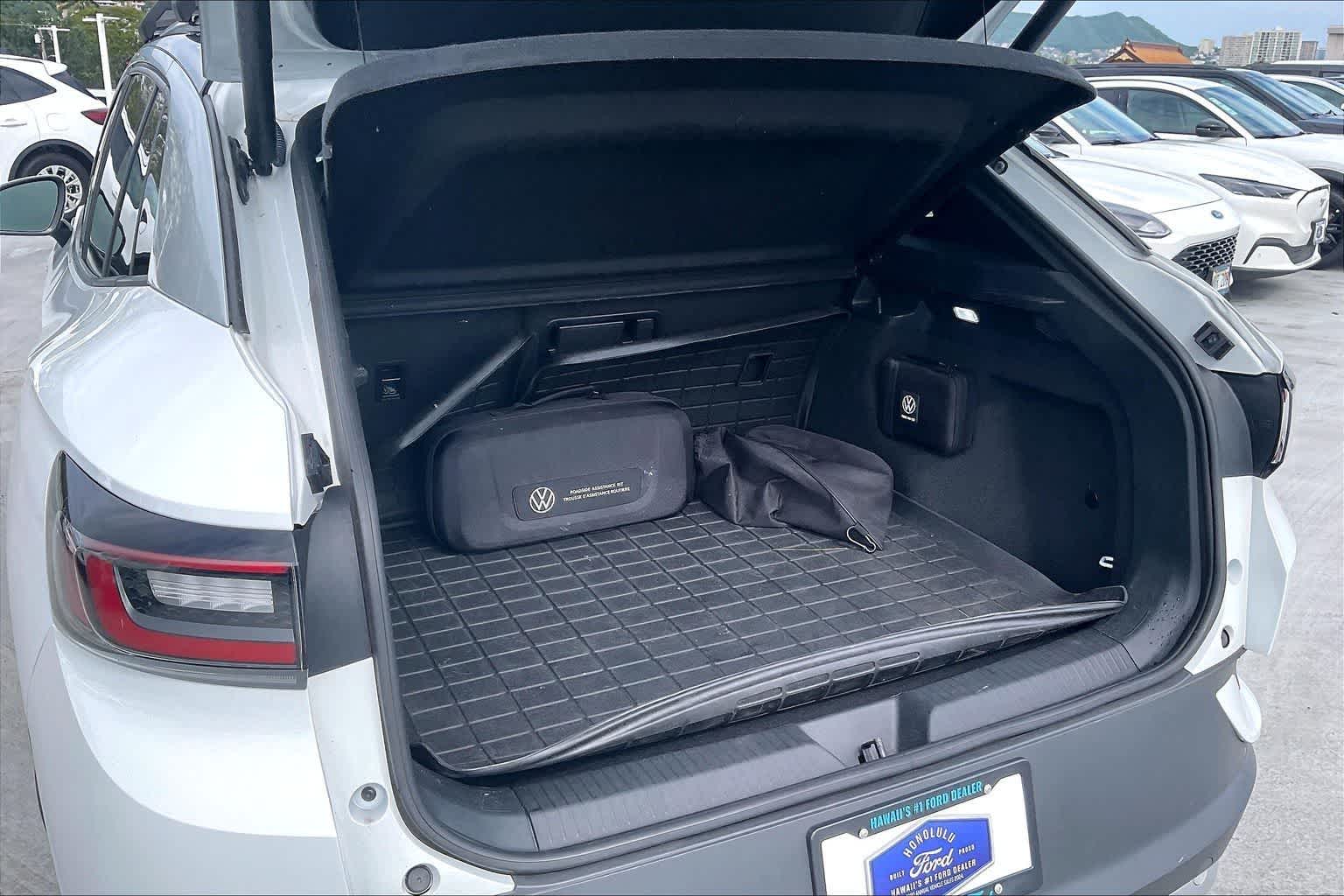 Thumbnail: 2021 Volkswagen ID.4 - 18