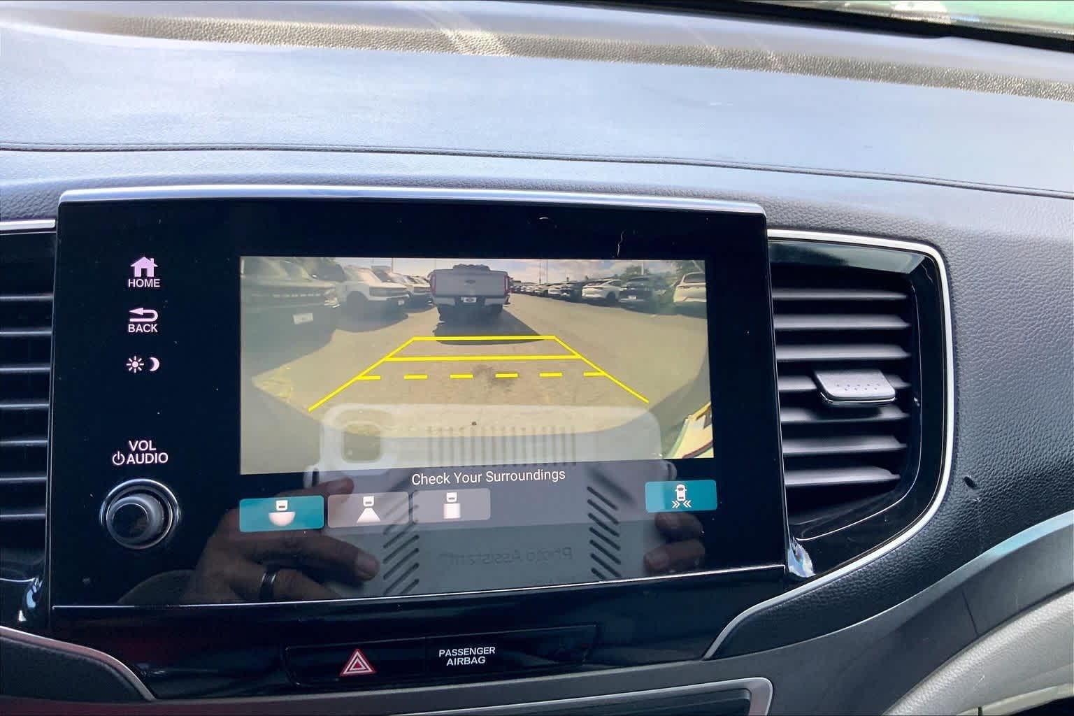 Thumbnail: 2020 Honda Pilot - 26