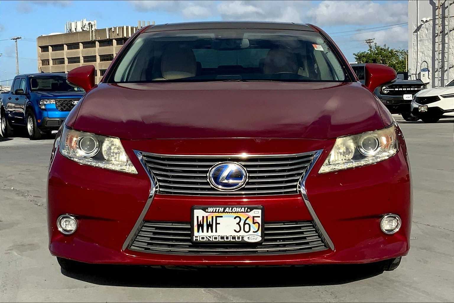 Thumbnail: 2014 Lexus ES - 6