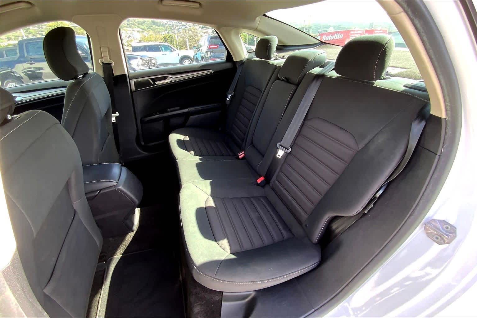 Thumbnail: 2018 Ford Fusion - 29