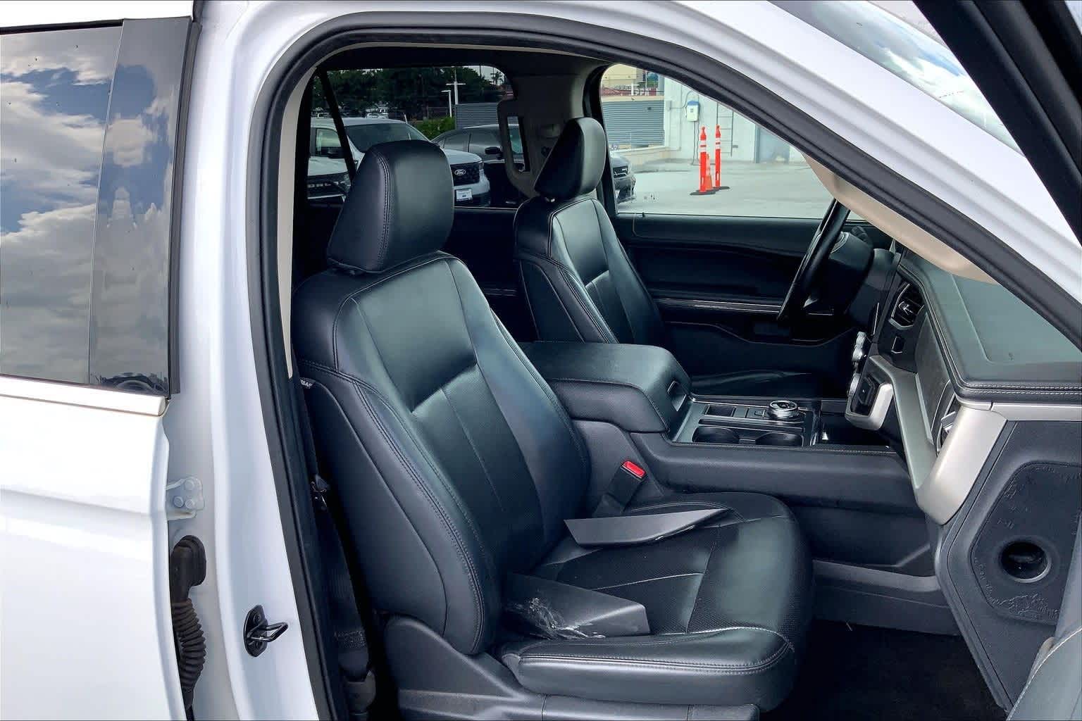 Thumbnail: 2022 Ford Expedition MAX - 13