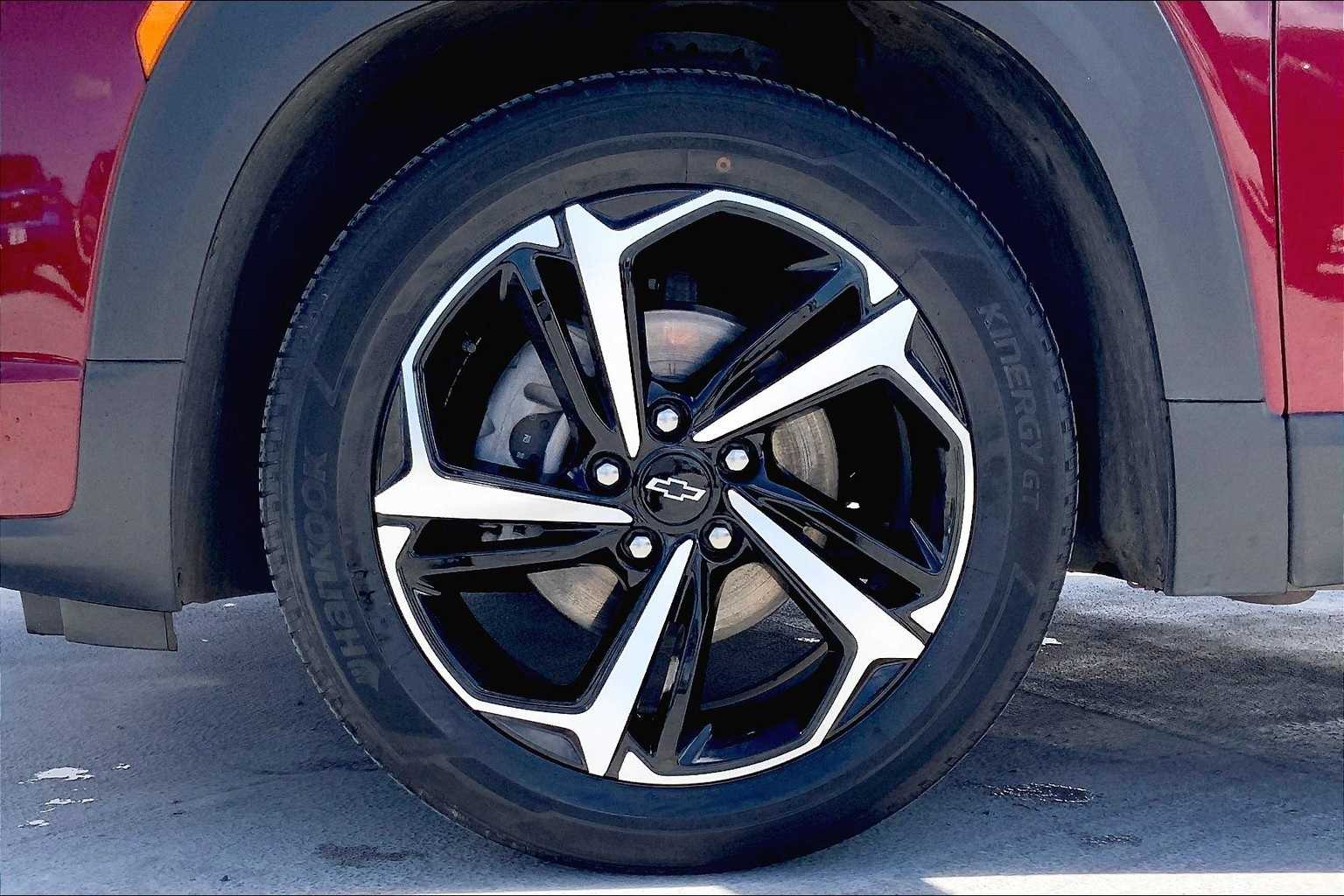 Thumbnail: 2023 Chevrolet TrailBlazer - 8