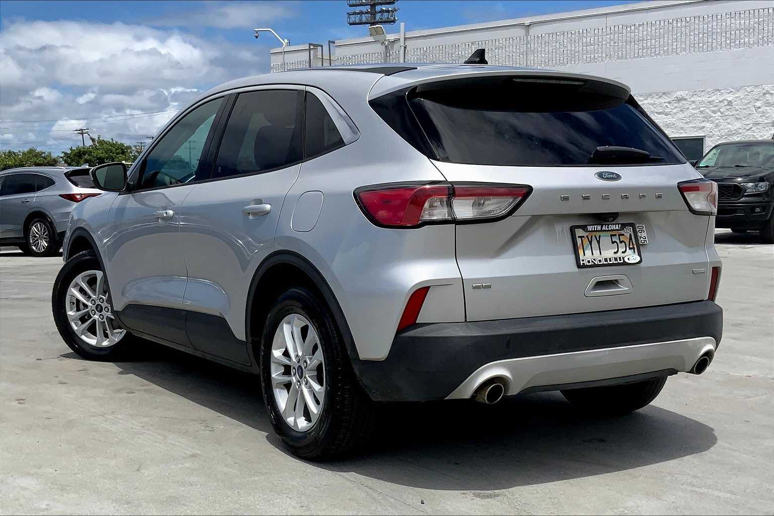 Thumbnail: 2020 Ford Escape - 4