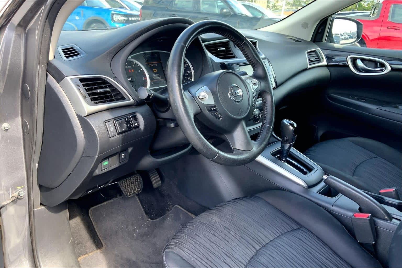 Thumbnail: 2019 Nissan Sentra - 2