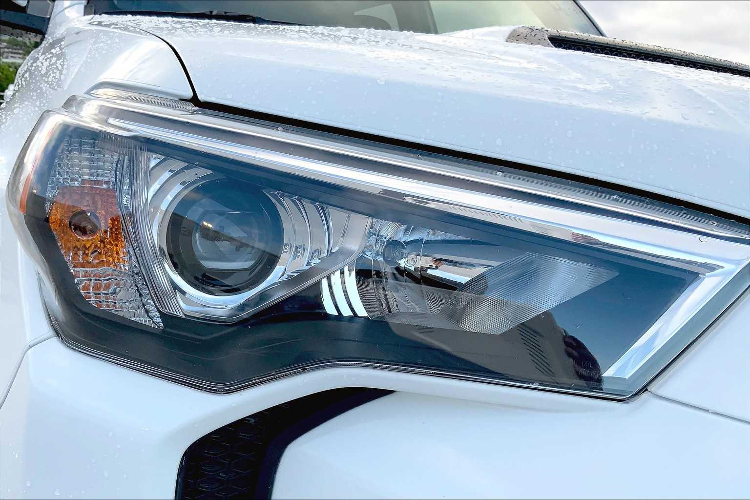 Thumbnail: 2022 Toyota 4Runner - 31