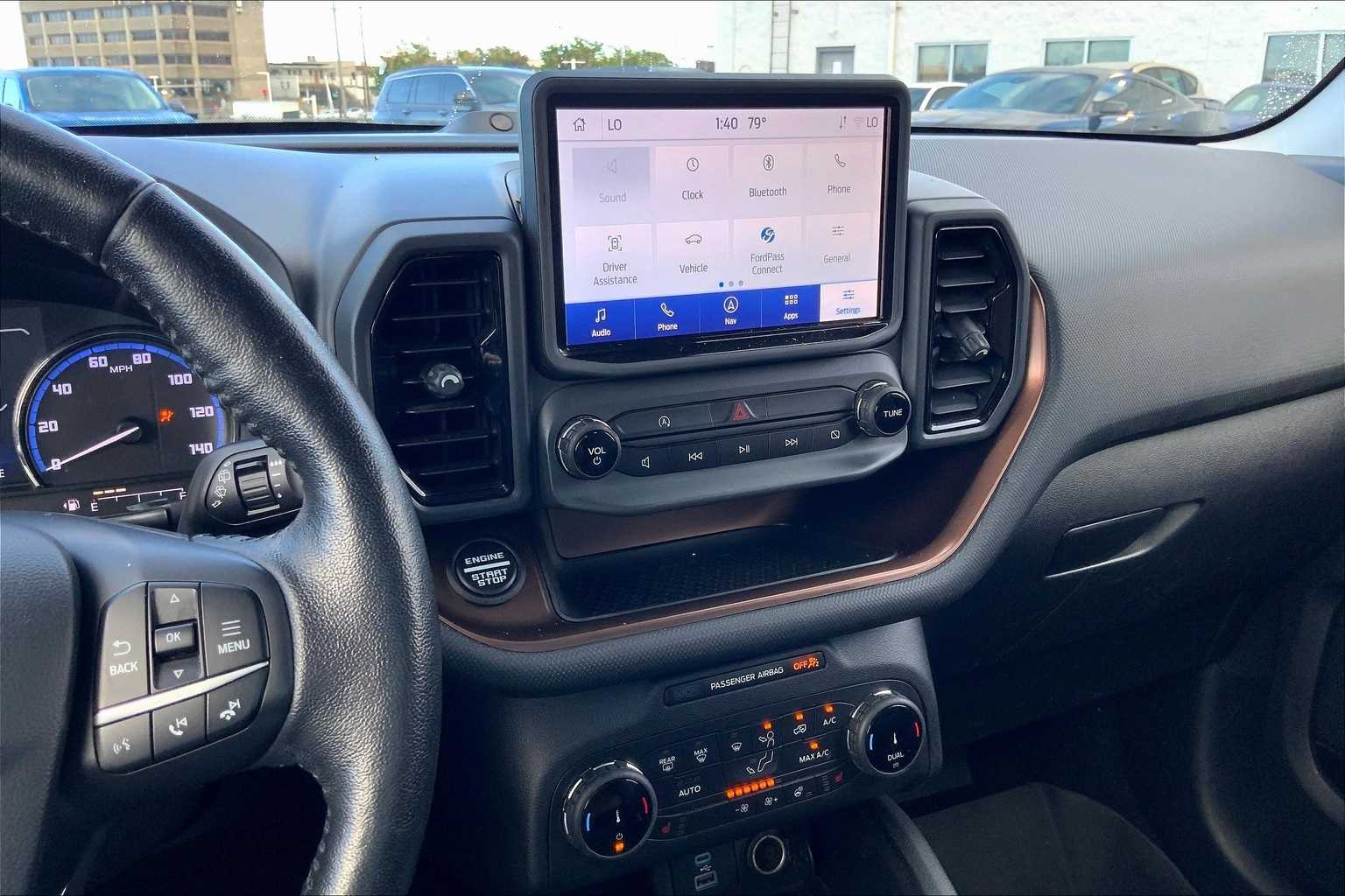 Thumbnail: 2022 Ford Bronco Sport - 15