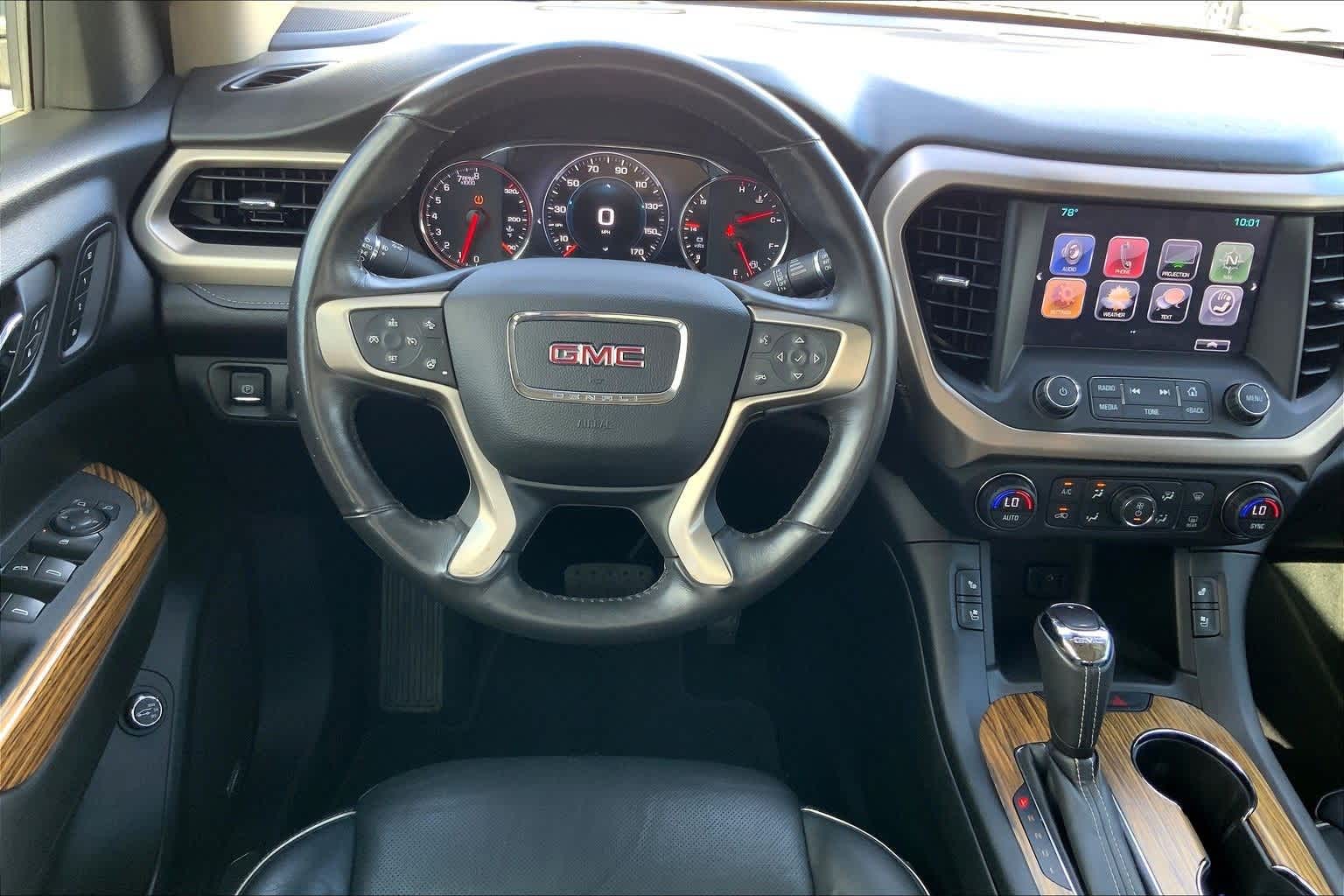 Thumbnail: 2017 GMC Acadia - 14