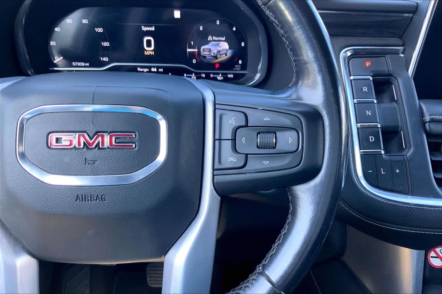 Thumbnail: 2022 GMC Yukon XL - 25