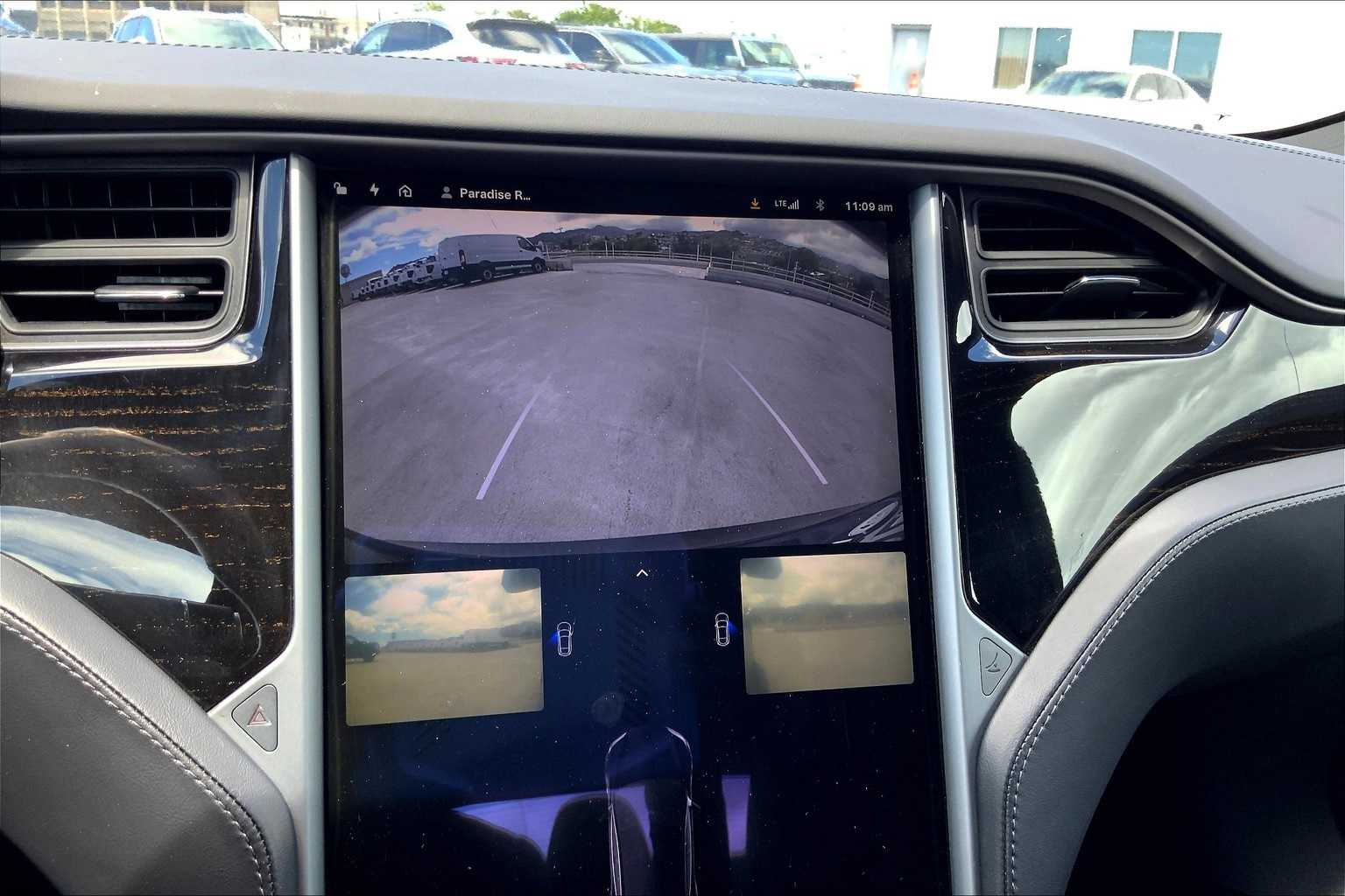 Thumbnail: 2018 Tesla Model S - 26