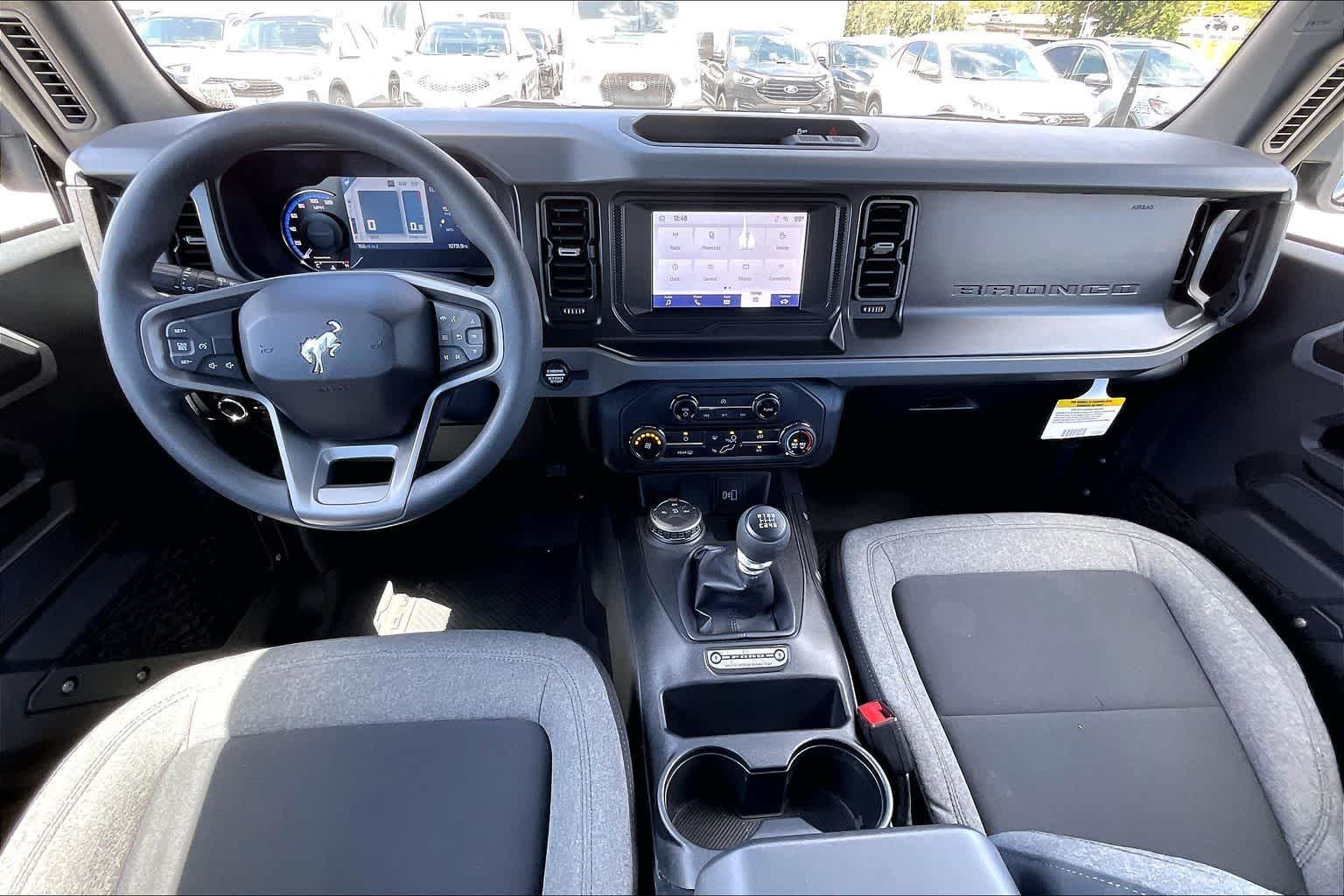 Thumbnail: 2022 Ford Bronco - 10