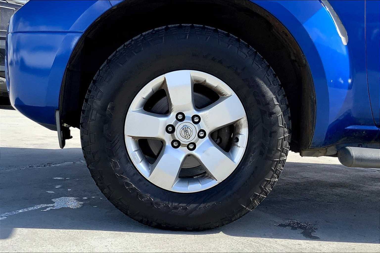 Thumbnail: 2012 Nissan Frontier - 8