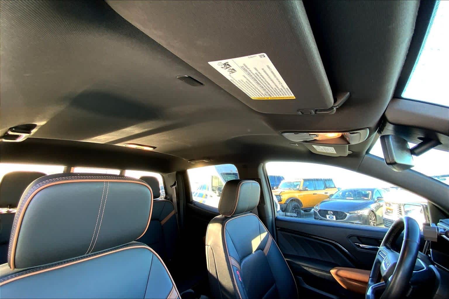 Thumbnail: 2023 GMC Canyon - 30