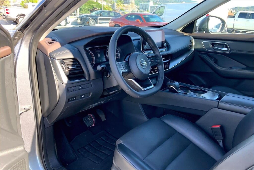 Used 2021 Nissan Rogue SV SUV