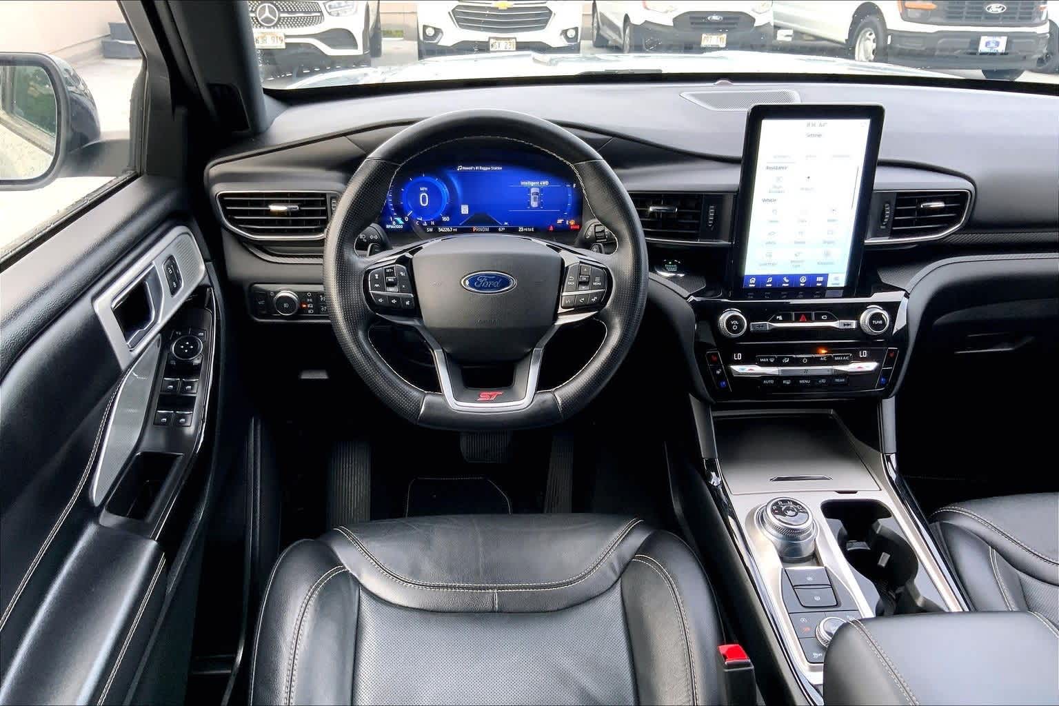 Thumbnail: 2021 Ford Explorer - 14