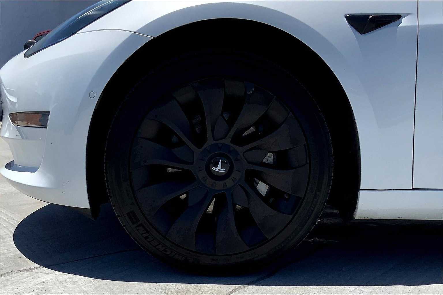 Thumbnail: 2019 Tesla Model 3 - 8