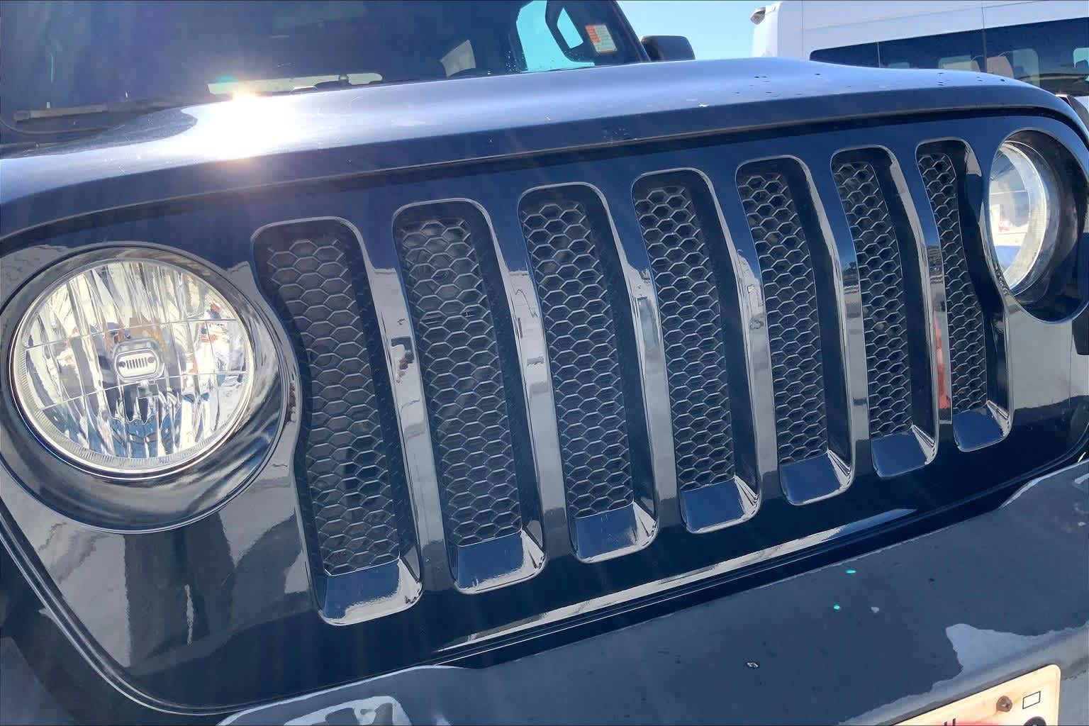 Thumbnail: 2020 Jeep Wrangler - 33