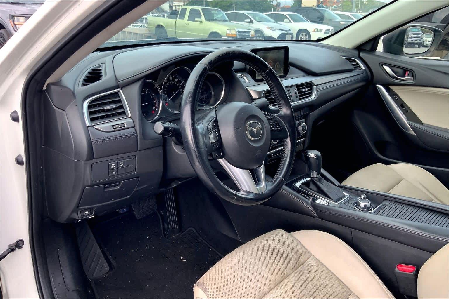 2016 Mazda Mazda6 Touring photo 2