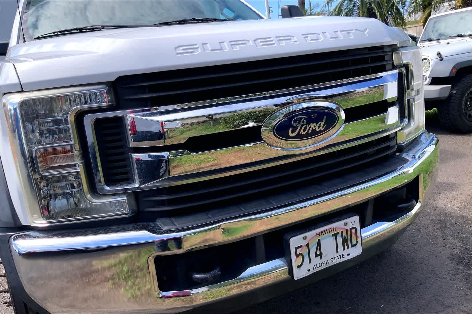 Thumbnail: 2017 Ford F-550 - 32