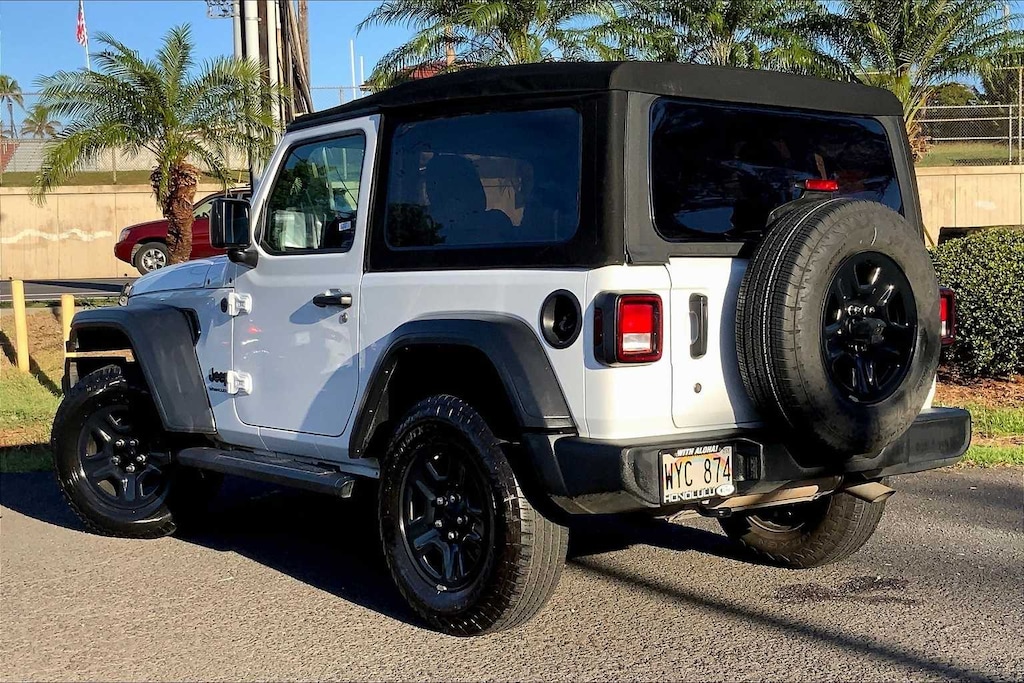 Used 2024 Jeep Wrangler Sport SUV