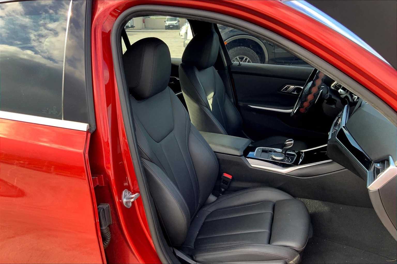 Thumbnail: 2019 BMW 3 Series - 13