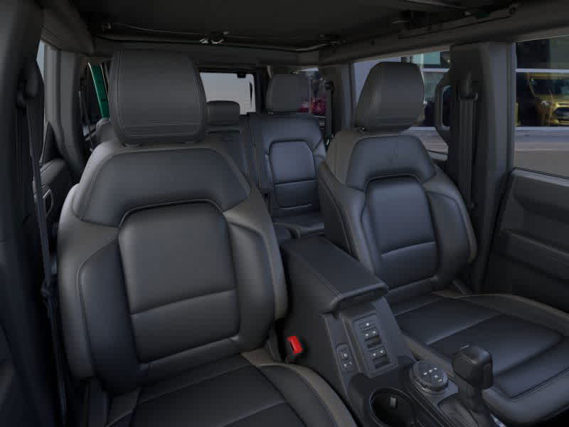 Thumbnail: 2025 Ford Bronco - 10