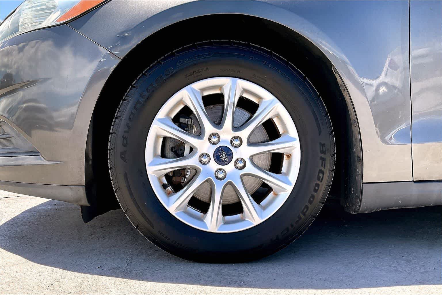 Thumbnail: 2016 Ford Fusion - 7