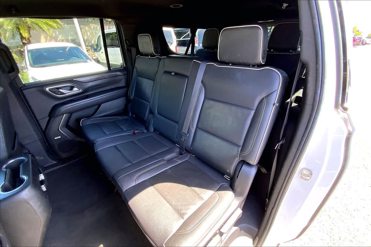 Thumbnail: 2022 GMC Yukon XL - 29