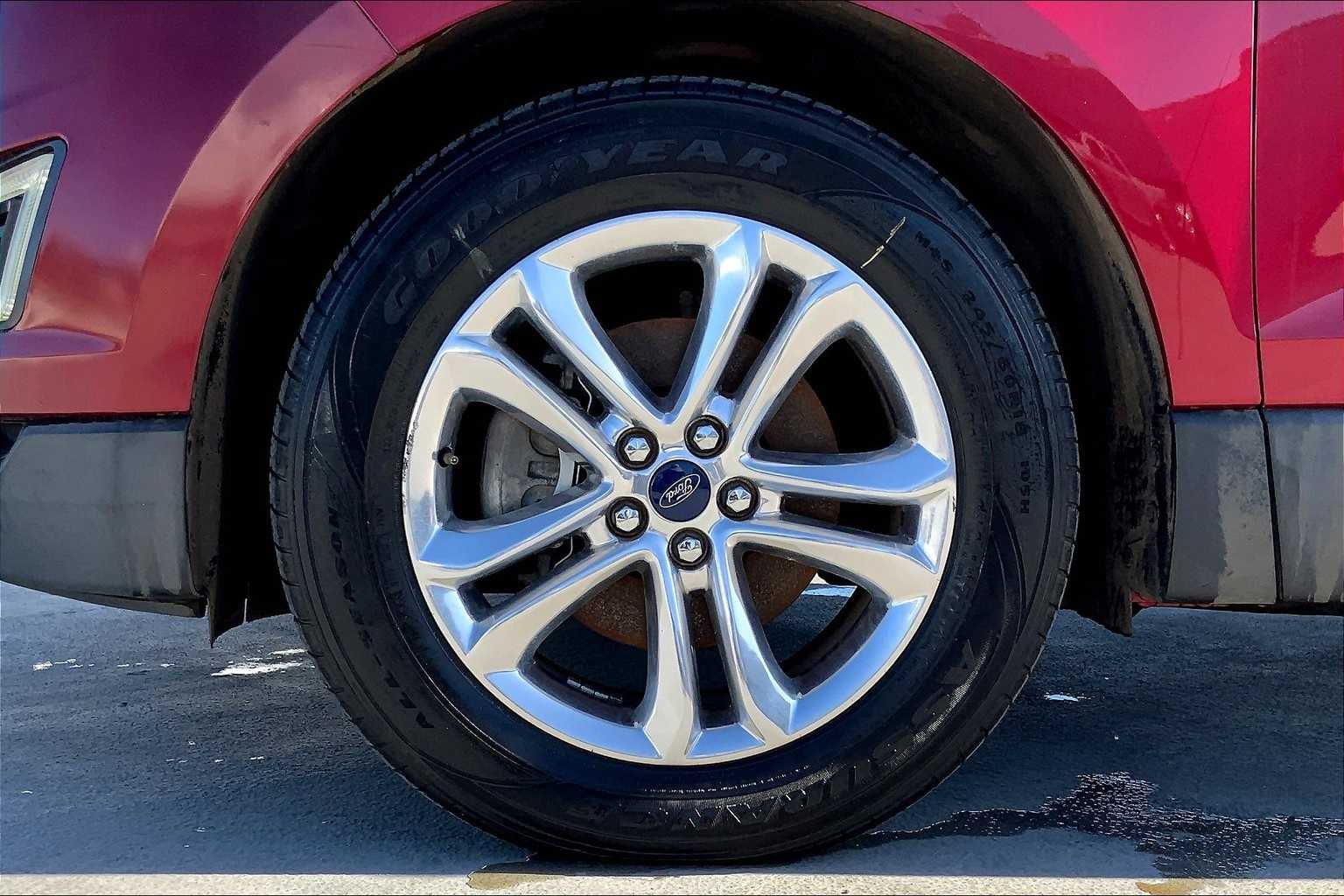 Thumbnail: 2015 Ford Edge - 8