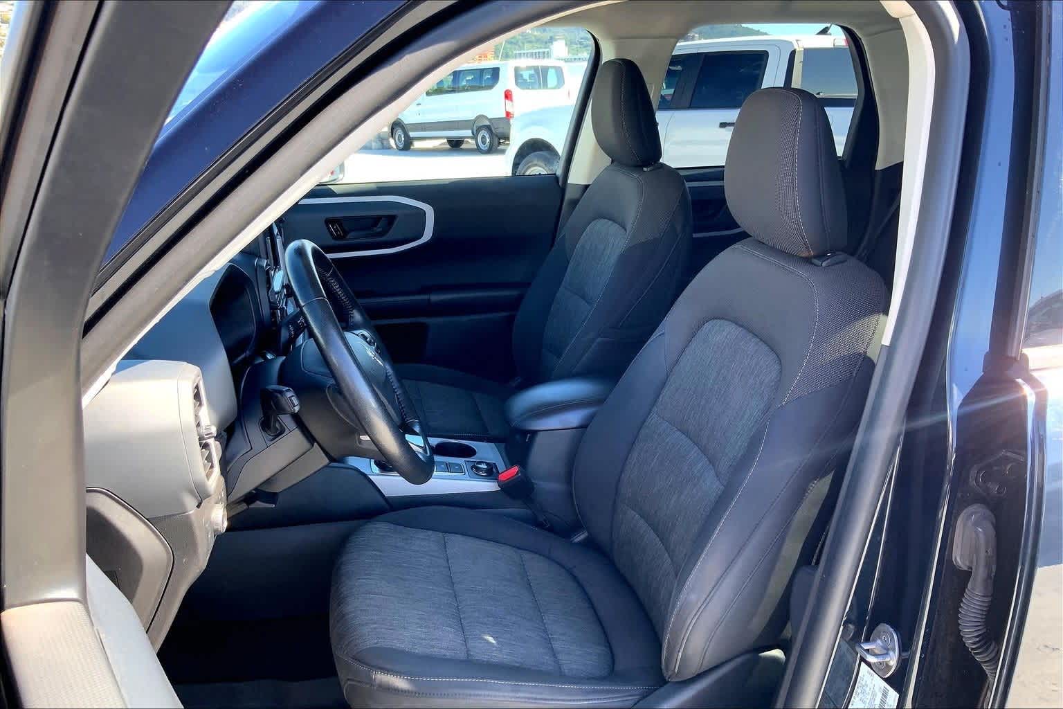 Thumbnail: 2021 Ford Bronco Sport - 11