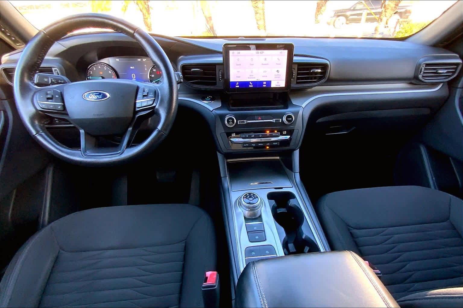 Thumbnail: 2020 Ford Explorer - 10