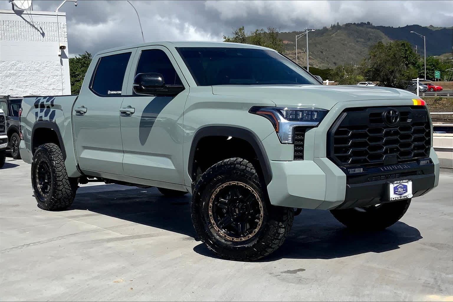 Thumbnail: 2025 Toyota Tundra - 21