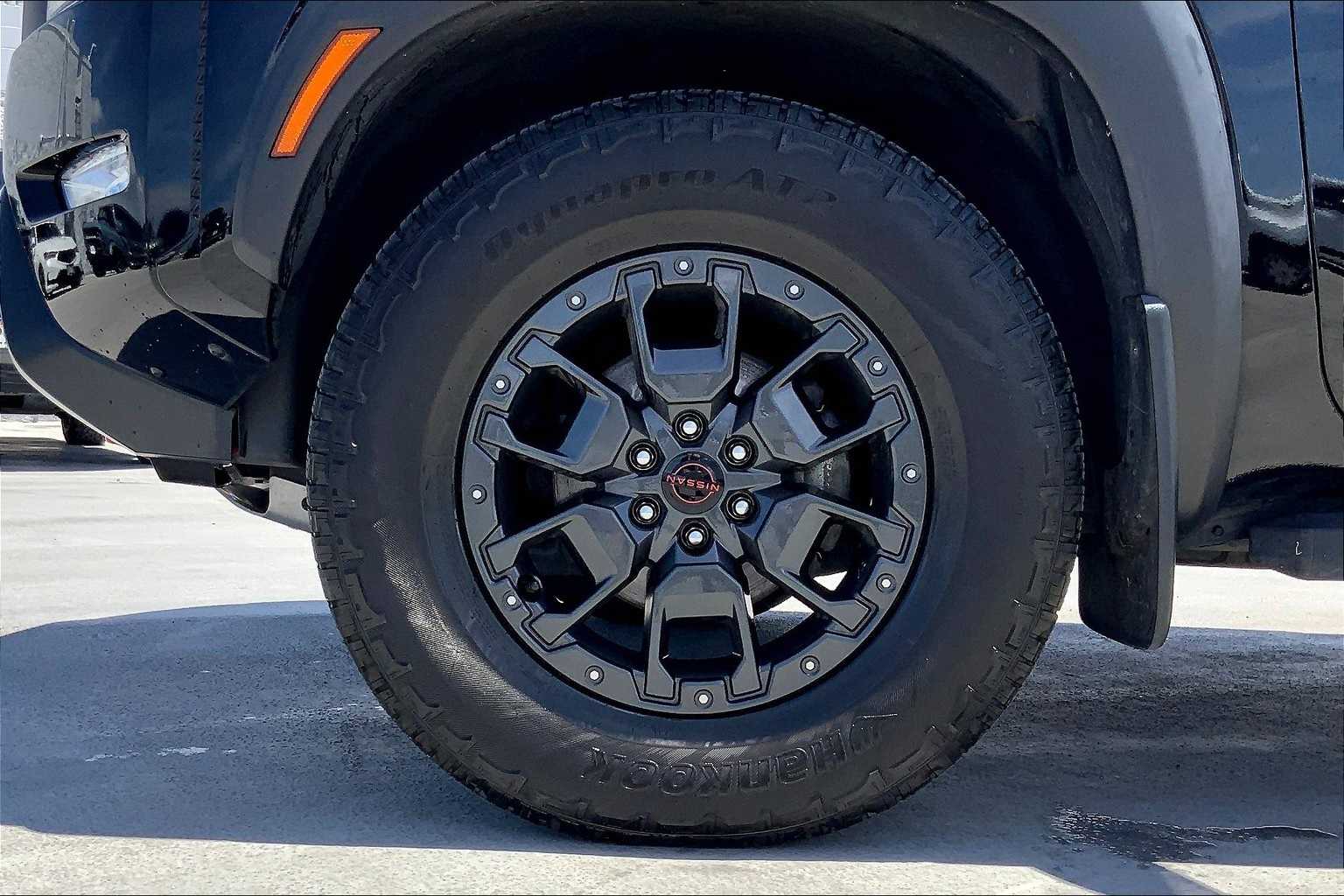 Thumbnail: 2023 Nissan Frontier - 8